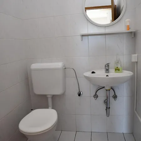 Zdenka Apartament *